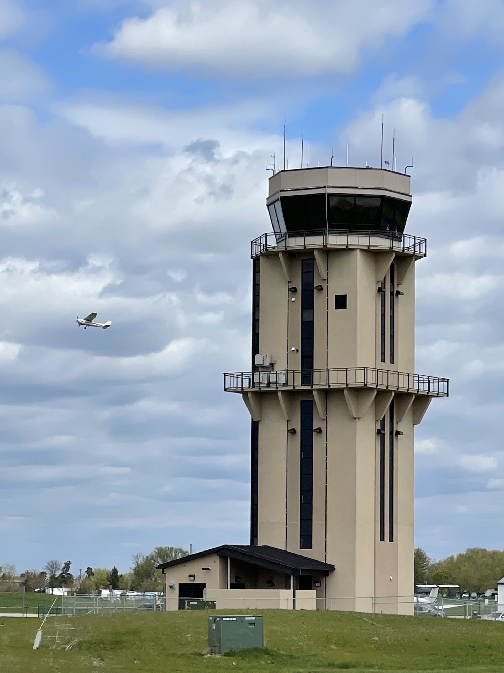 romeoville airport control tower